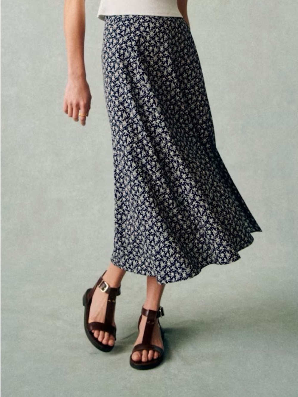 Sezane Tabata Skirt - Lanzarote - Navy and White Floral Midi Skirt NWT